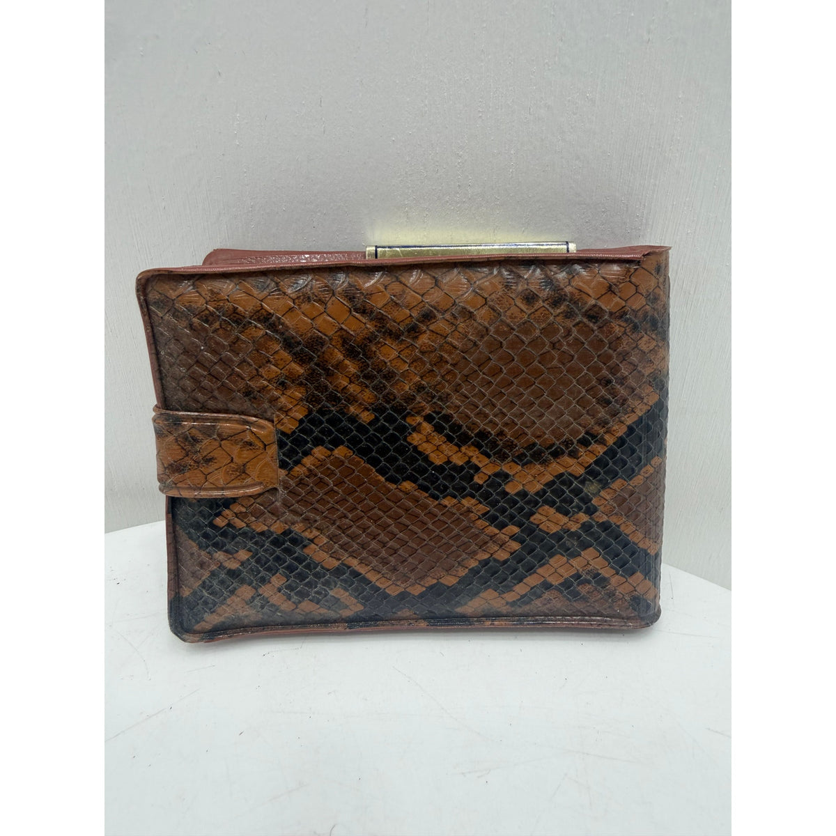 VINTAGE *NEW* 1970's Bi-Fold Coin, Photo and Cash Snake Print Wallet