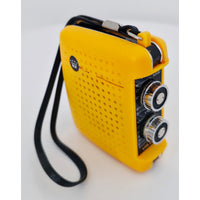 VINTAGE *NEW*1970's Four Star FS-7 Red Solid State AM Transistor Radio