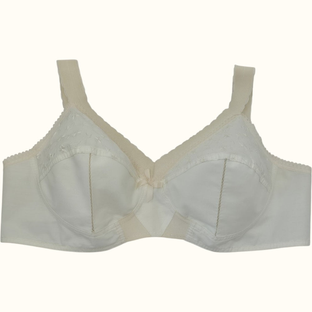 VINTAGE *NEW* 1960's Women's Bullet Bra White & Cream w/Center Flower Sz 38B USA