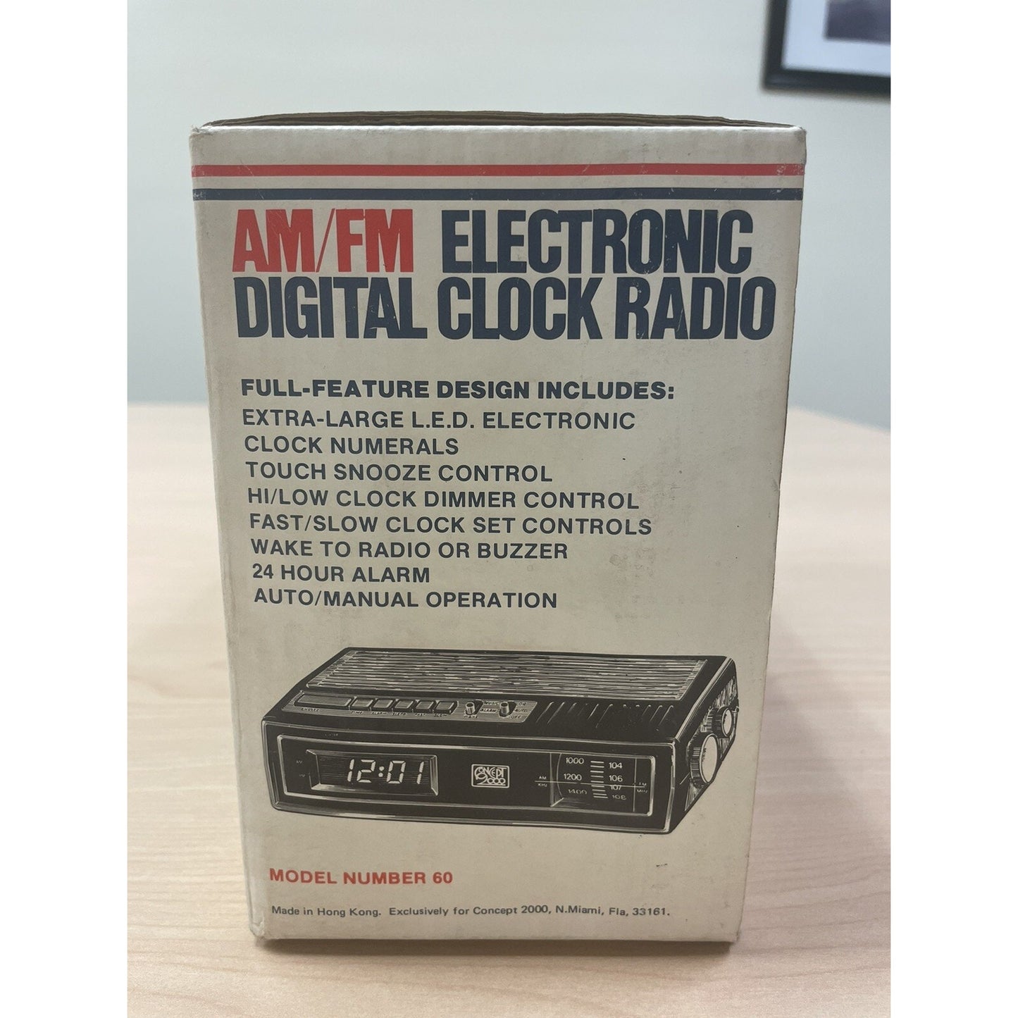 VINTAGE *NEW* 1970's Concept 2000 AM/FM Electronic Digital Clock Radio