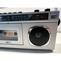 VINTAGE *NEW* Silvano KCM-2505 am/fm Mini Radio Cassette Player
