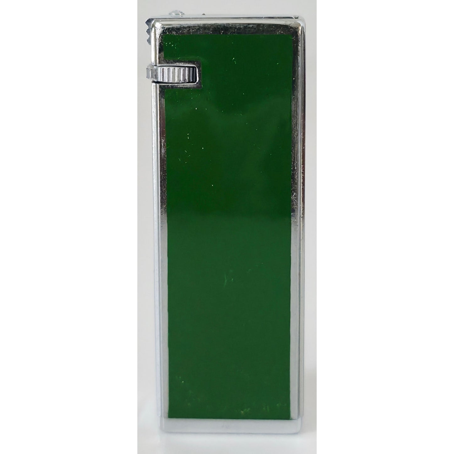 VINTAGE *NEW* 1960's Green Lighter with Dragon in Original Box by Supreme USA