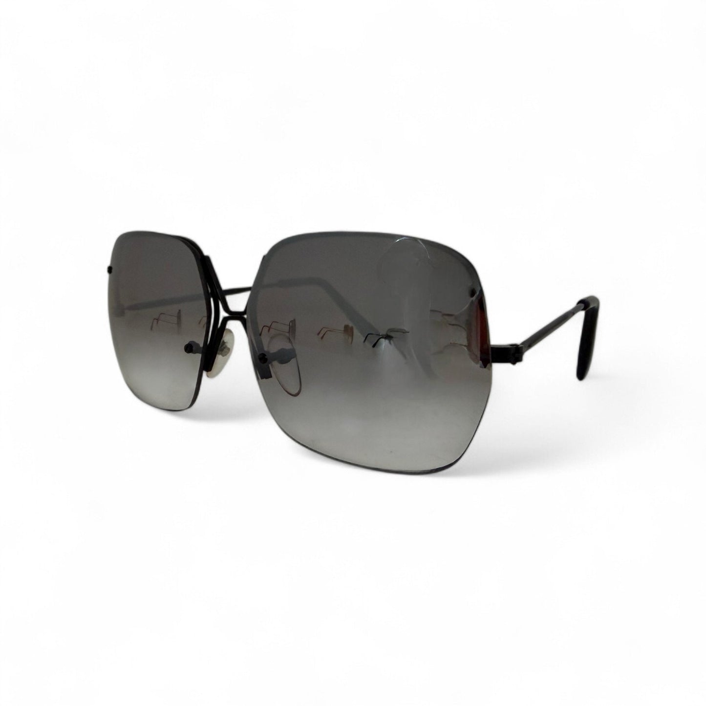 VINTAGE *NEW* 1970's Glam Unisex Sunglasses Black Frame with Smoke Gray Lens