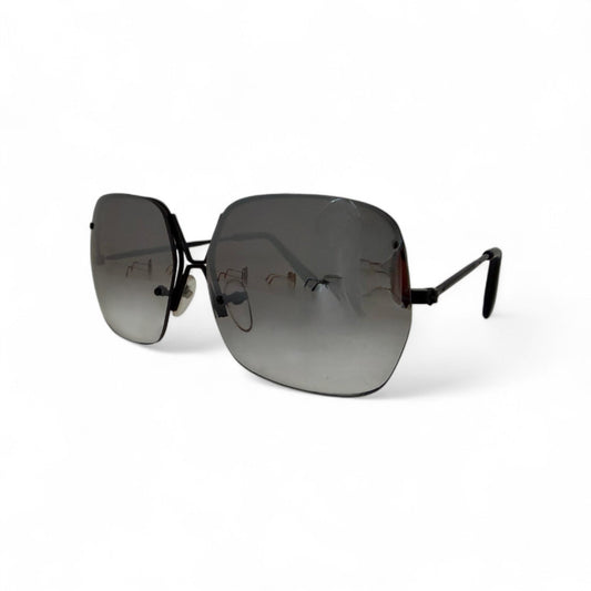 VINTAGE *NEW* 1970's Glam Unisex Sunglasses Black Frame with Smoke Gray Lens