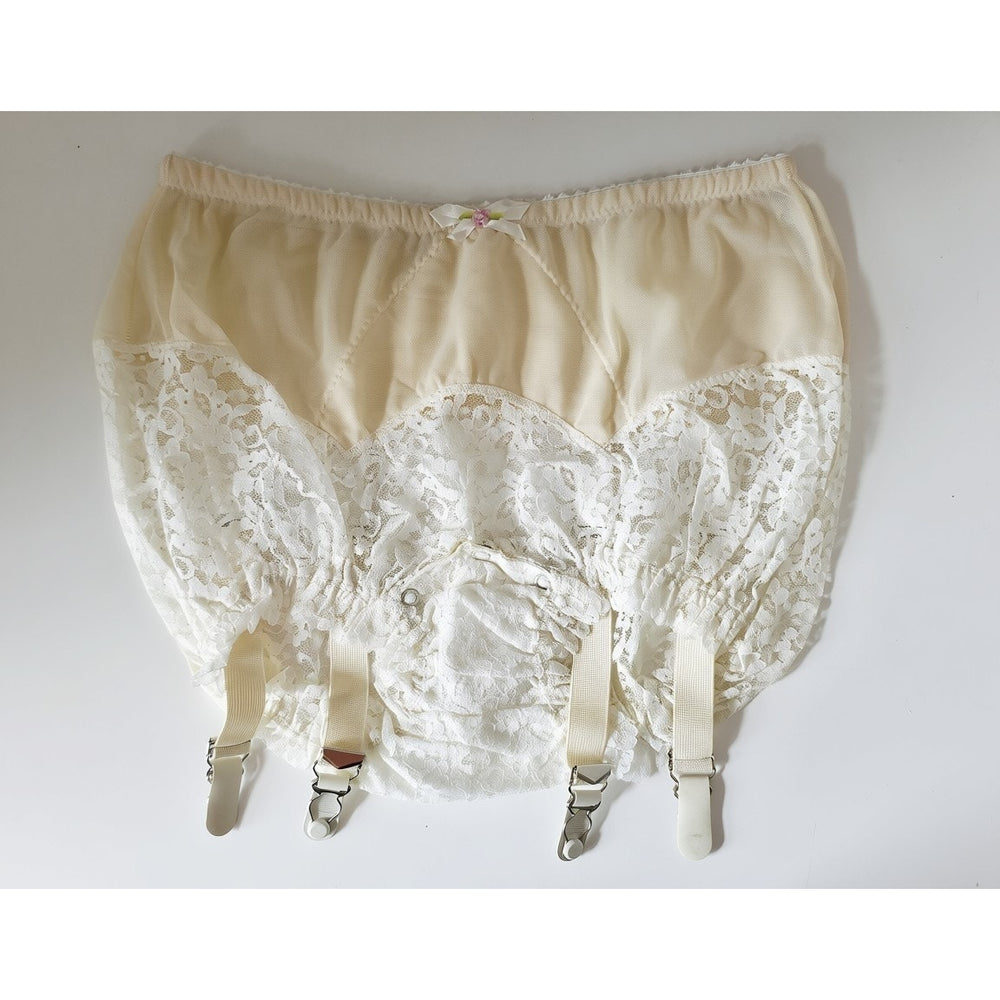 VINTAGE *NEW* 1960's Empire Foundation Women's Cream & Lace Panty w/Garter Size L