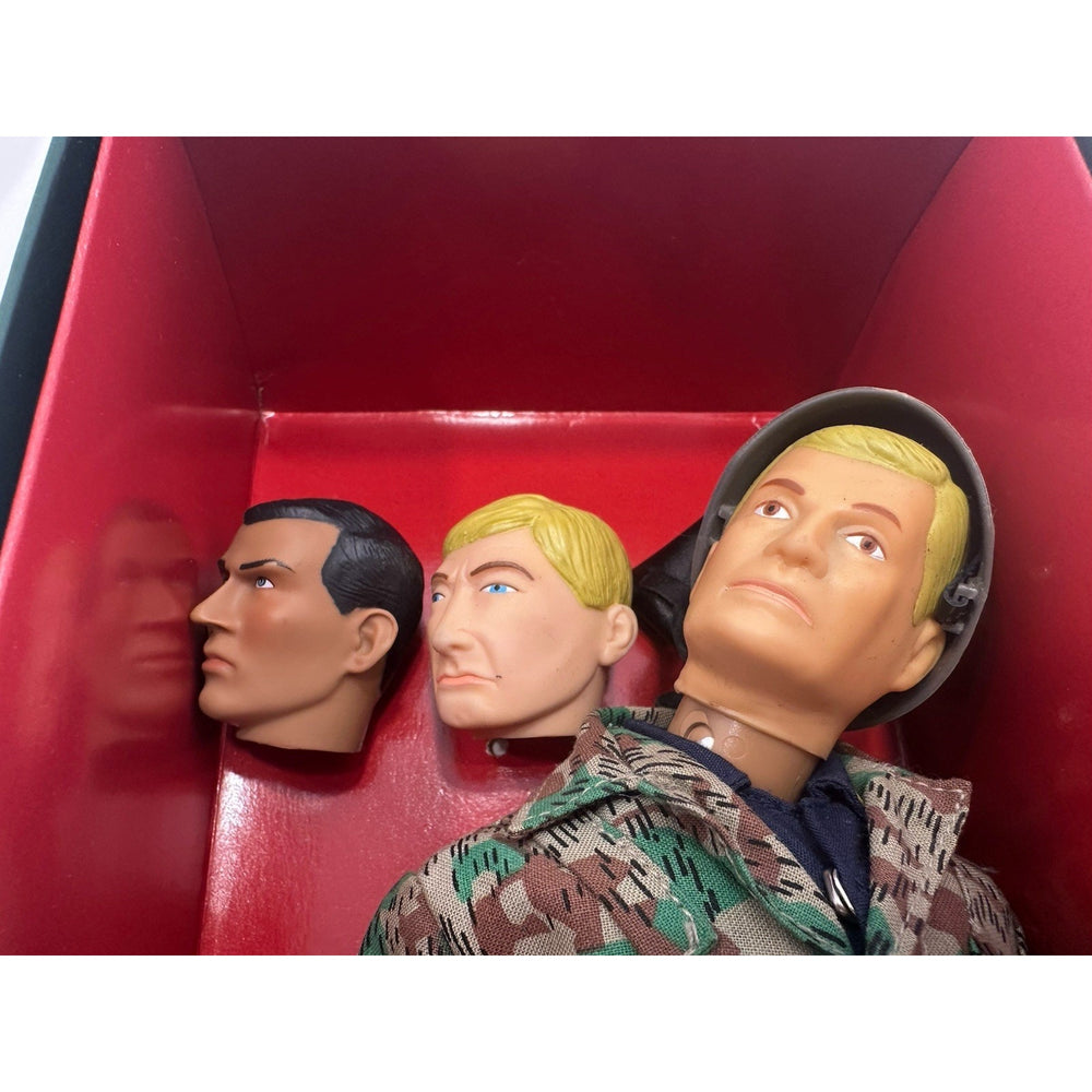 VINTAGE *PRISTINE* The Elite Brigade 12" Action Figure with 3 Heads