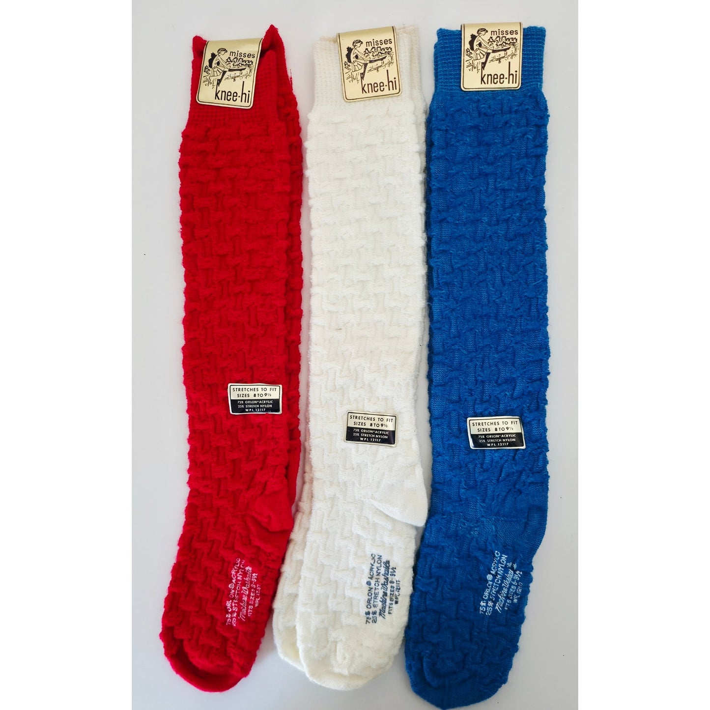VINTAGE *NEW* 1970's Women's Knee-Hi Stretch Socks Soft Acrylic & Nylon Size M