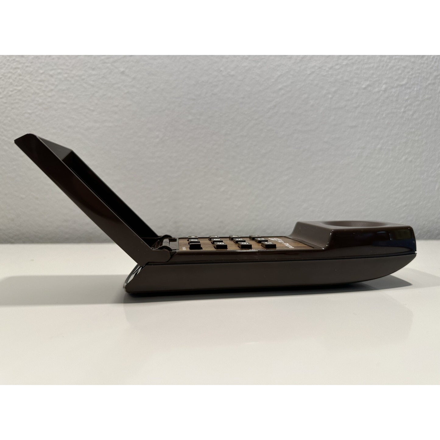VINTAGE *NEW* 1970's -1980's GTE Flip-Phone Telephone