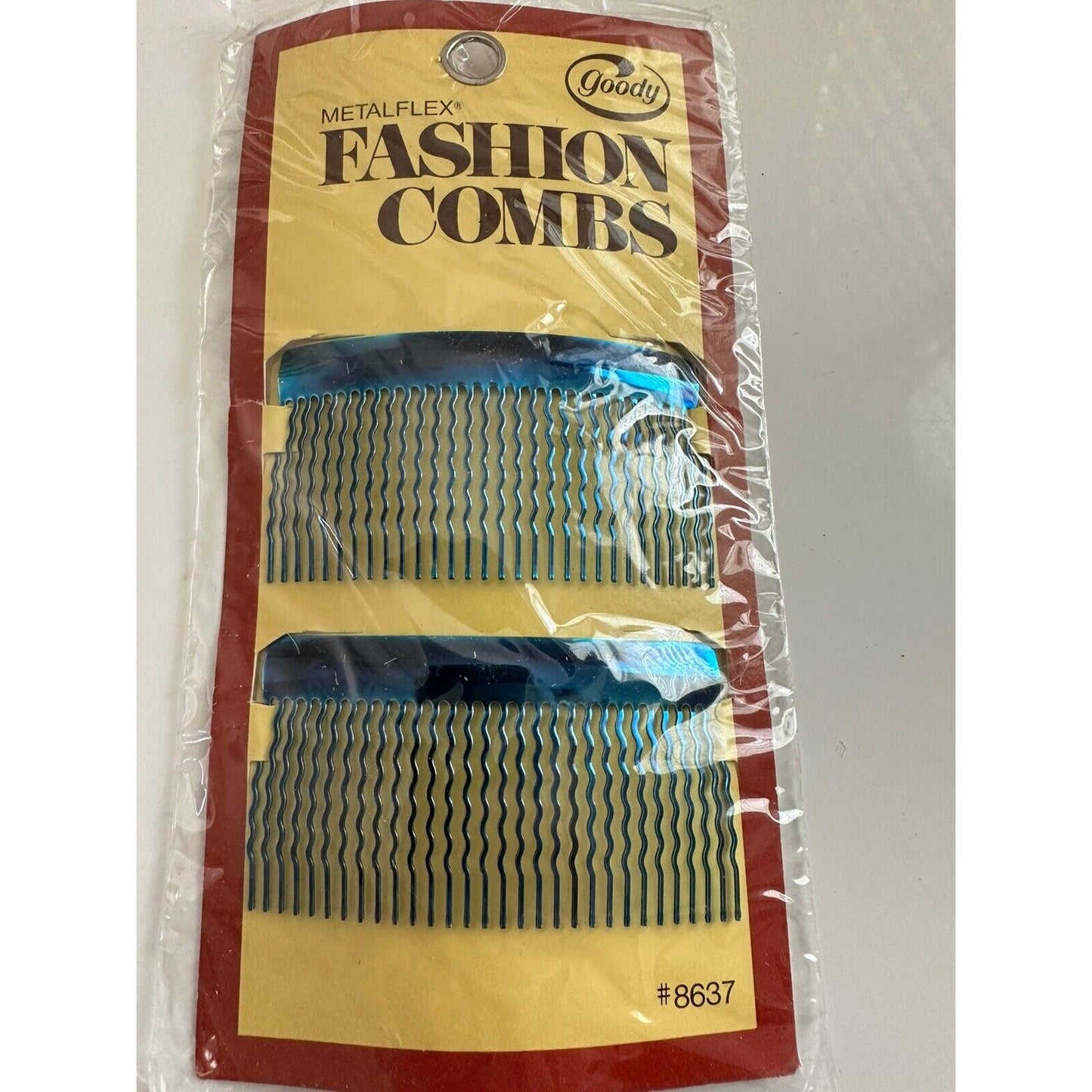 VINTAGE *NEW* 1975 Goody Metalflex Fashion Combs Set