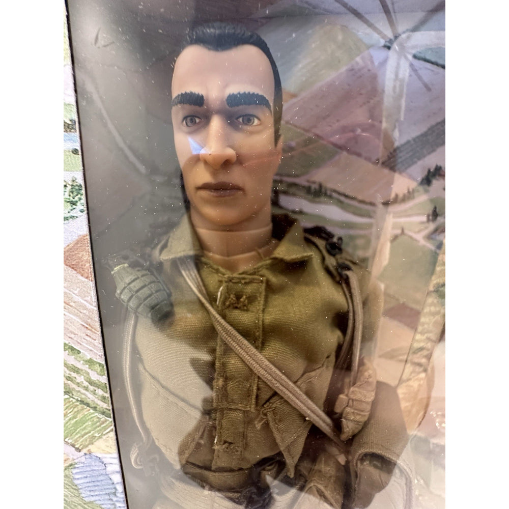 The Ultimate Soldier '99 82nd Airborne Division D-Day 12" Action Figure