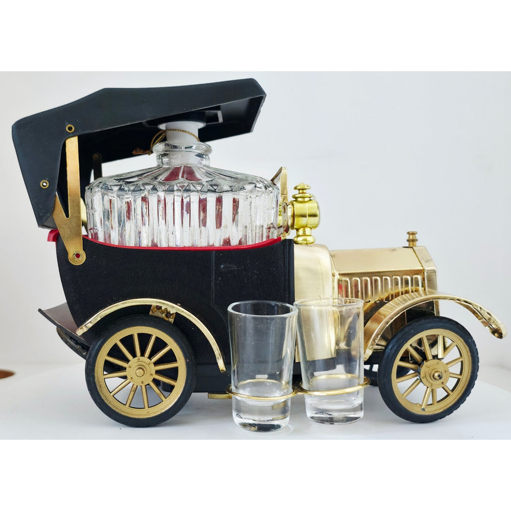 VINTAGE *PRISTINE* 1950's Decanter Music Box 1918 Ford Car w/4 Shot Glasses