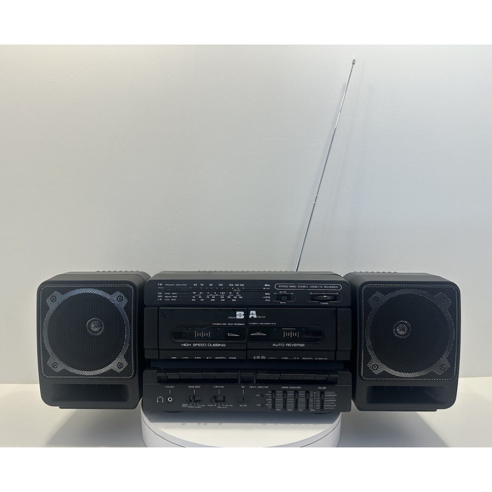 Needs Lovin' - VINTAGE General Sound Model# GS-2626 4-Band Dual Cassette Boombox