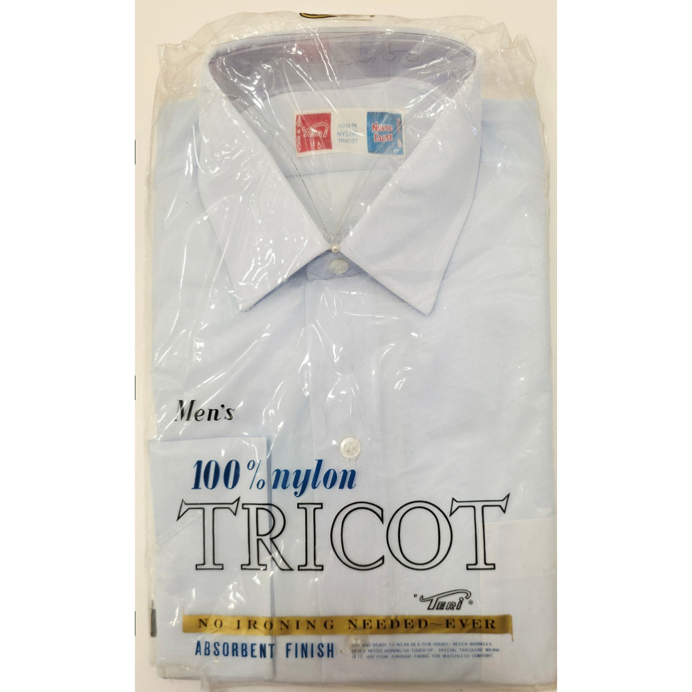 VINTAGE *NEW* 1960's Lt Blue Men's  Collared Shirt 100% Nylon TRICOT Size 15-32