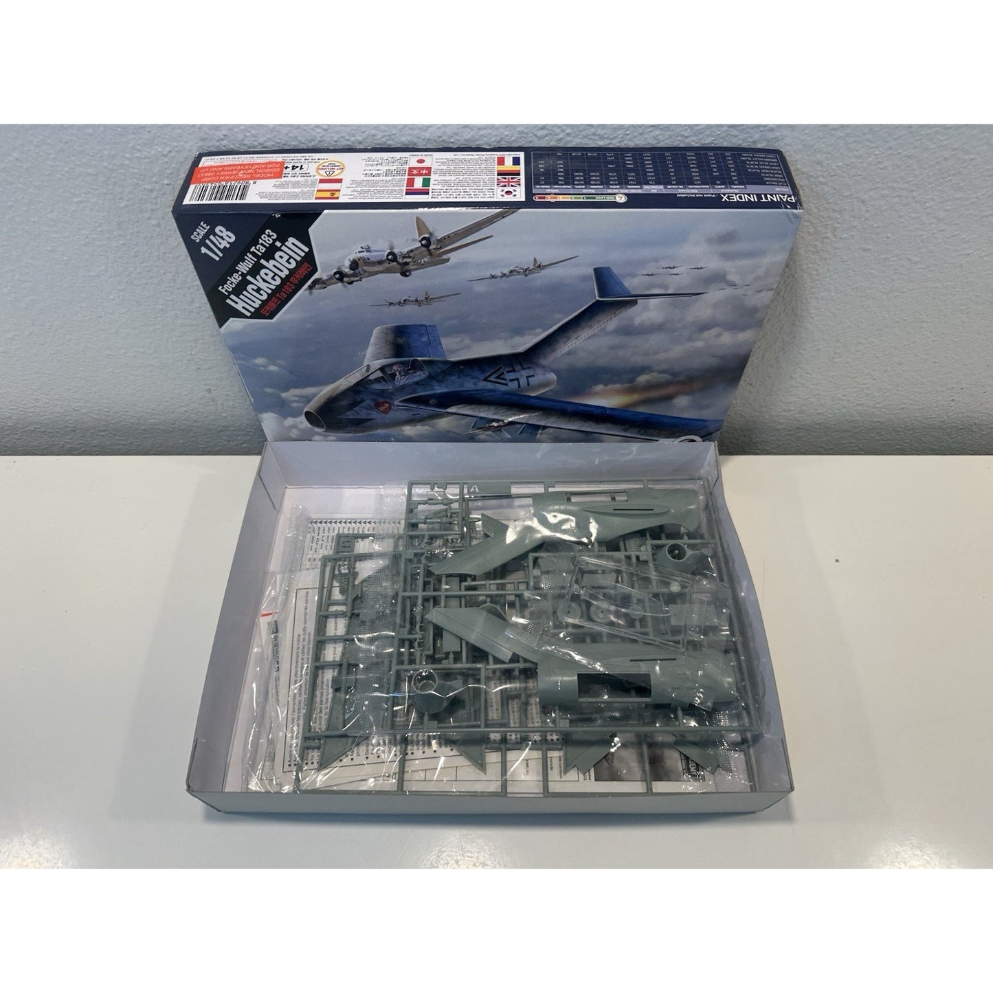VINTAGE *NEW* Academy 1:48 Focke-Wulf Ta183 Huckebein Aircraft Model Kit 12327