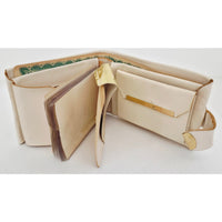 VINTAGE *PRISTINE* 1970's Cream with "P" Initial Bi-Fold Coin, Photo and Cash Wallet
