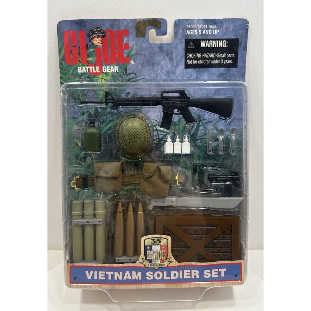 VINTAGE *NEW* 1998 GI Joe Battle Gear Vietnam Soldier Set