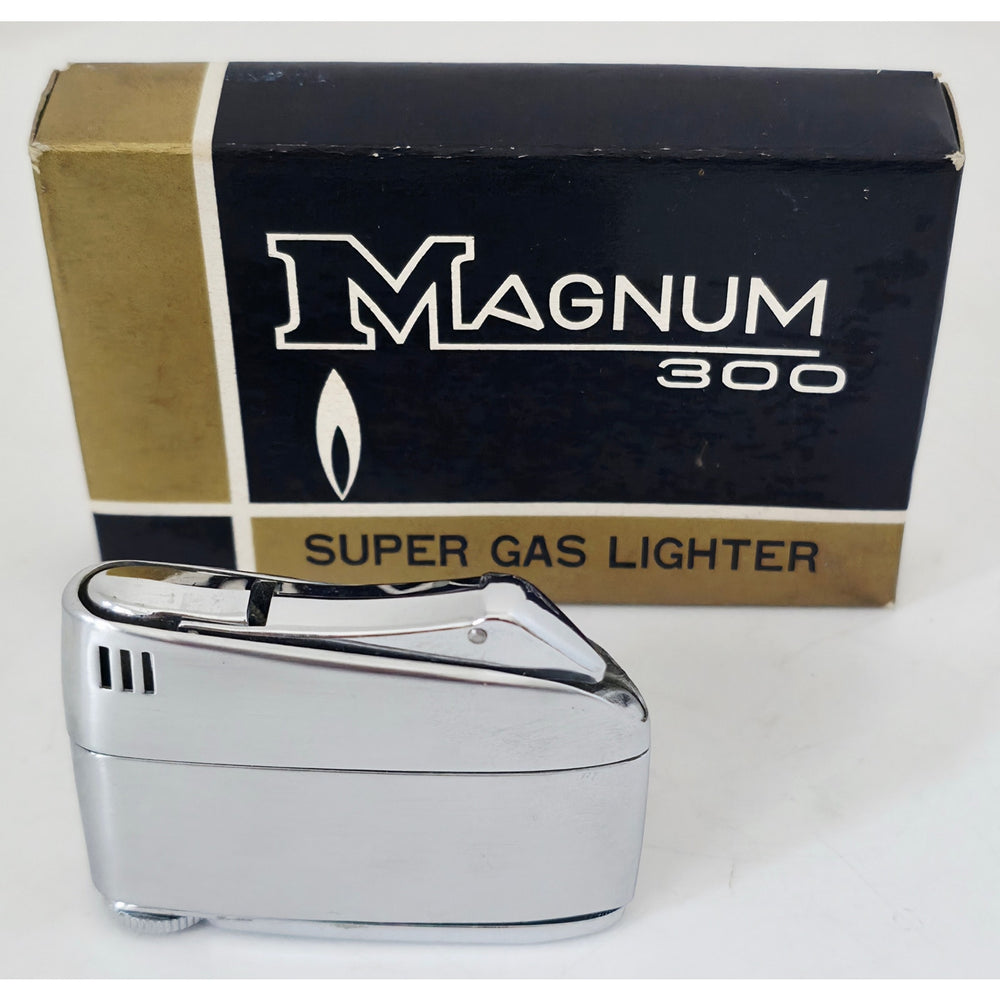 VINTAGE *NEW* 1960's Magnum 300 Silver Textured Super Lighter Japan