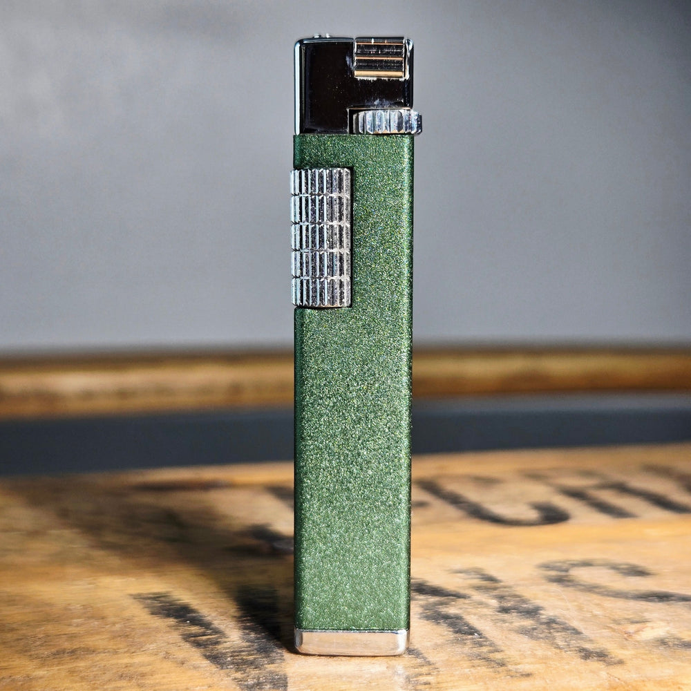 VINTAGE *NEW* 1960's Green INAC Butane Lighter Japan