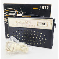 VINTAGE *PRISTINE* 1970's Raleigh 8 Model 822 AM Transistor Radio with Case