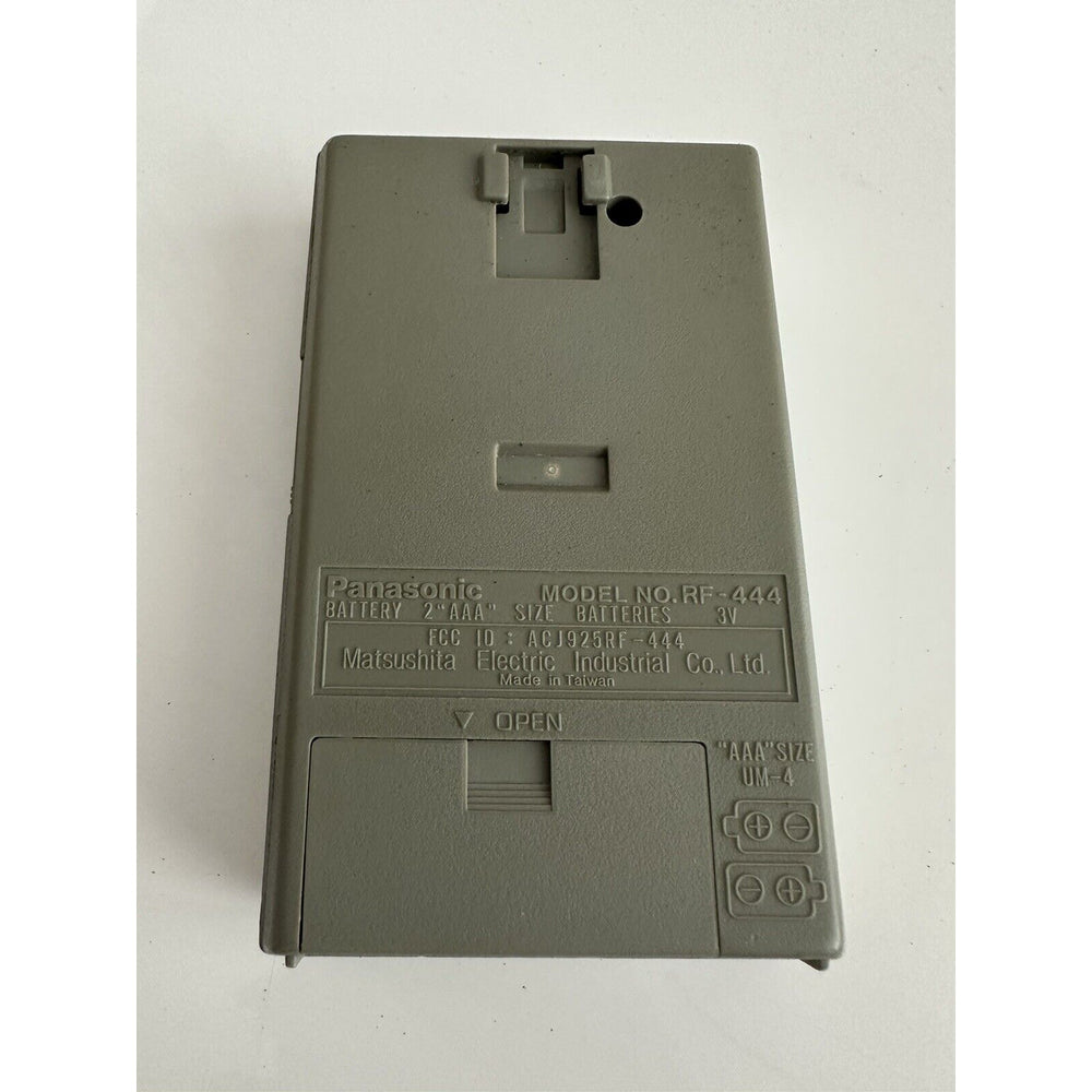 VINTAGE *NEW* 1980's Panasonic RF-444 Portable AM FM Radio Walkman