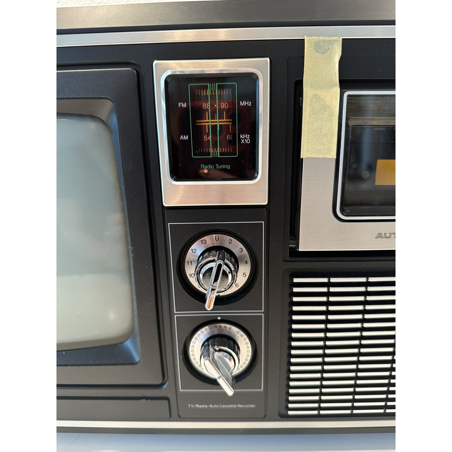 VINTAGE *NEW* 1980's Sharp 3M-79 Tri-Mate 1000B B&W AM/FM  Cassette TV