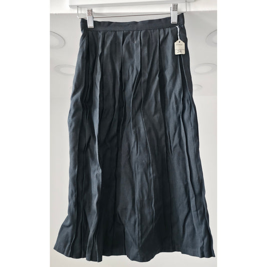 VINTAGE *NEW* 1960's Women's Black Pleated Skirt Size 24
