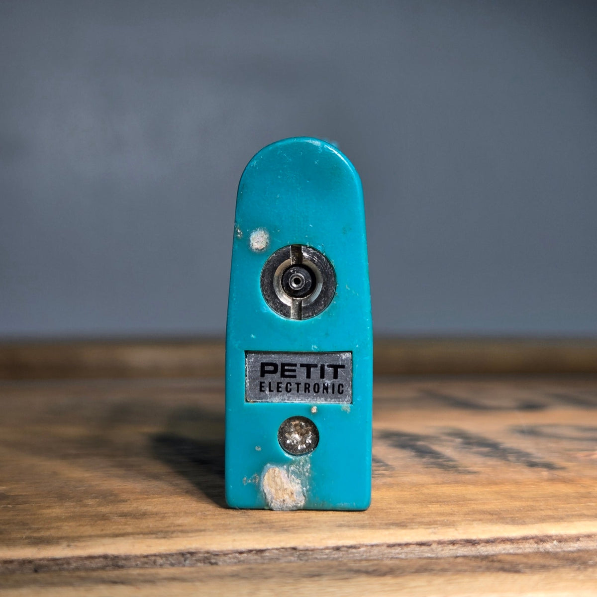 VINTAGE *NEW* 1960's Petit Electronic Aqua Butane Lighter Japan