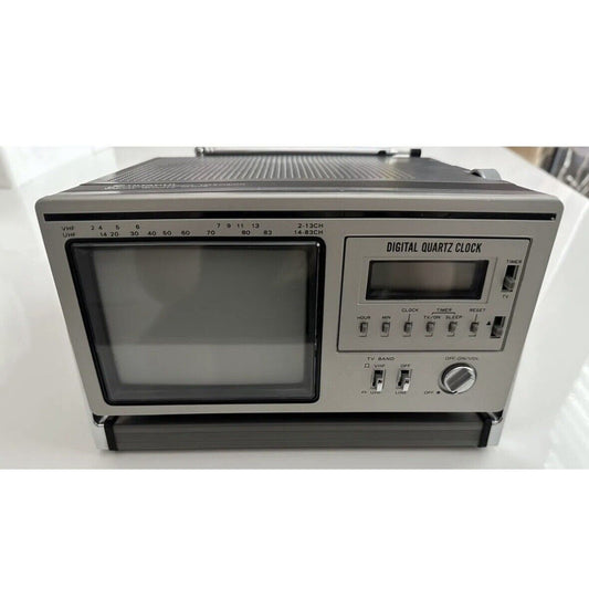 VINTAGE *NEW* 1980's Hitachi K2300 Solid State TV Receiver/Digital Clock