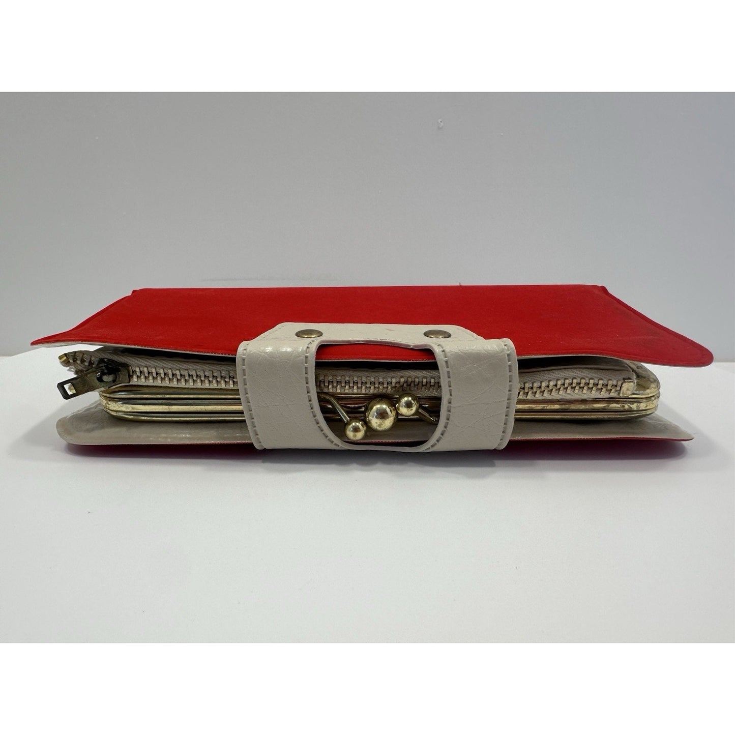VINTAGE *NEW* 1970's Red Felt - Check, Chage, Credit Card, ID Wallet