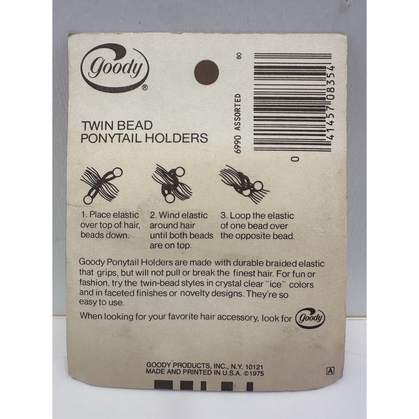 VINTAGE *NEW* 1975 Goody 6990 Twin Bead Ponytail Holders with Doll Art Set of 2