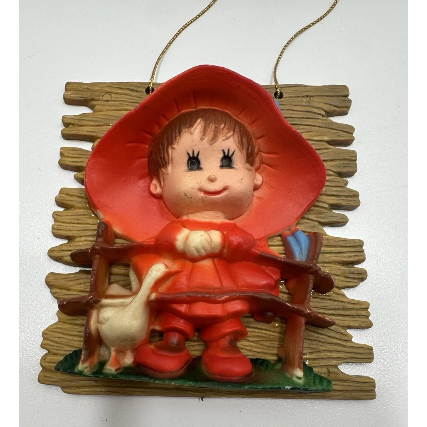 VINTAGE "NEW" 1974 Enesco Girl with Daisy/Swan Wall Plaques Set