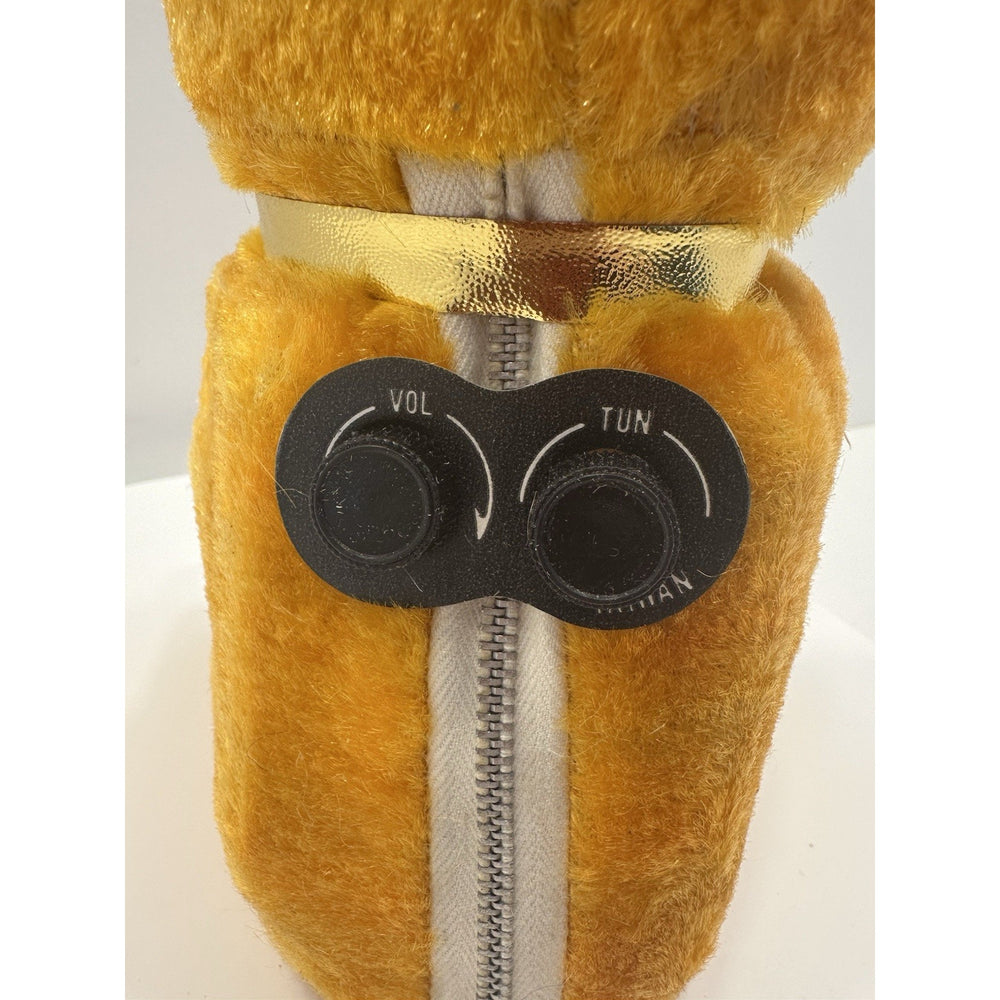 VINTAGE *NEW* 1960's Four Star AM Stuffy Micro Transistor Radio Yellow Bear