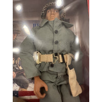 VINTAGE GI Joe D-Day Salute Classic Collection Action Figure