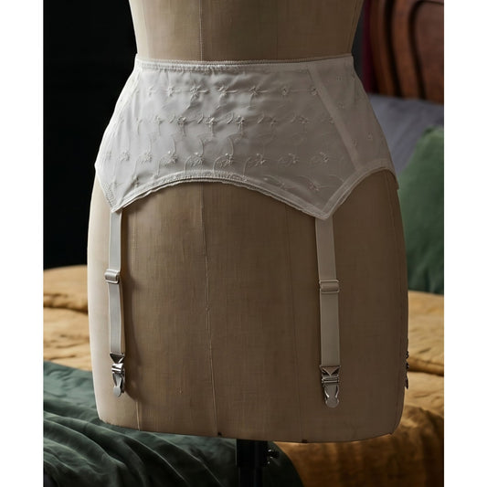 VINTAGE *NEW* 1960's Women's Cream Garter Belt with Flowers Size Medium USA
