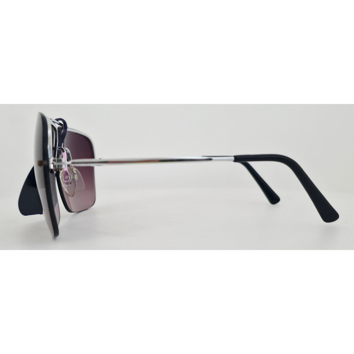 VINTAGE *NEW* 1970's Cobra Glam Unisex Sunglasses Silver Frame with Purple Lens