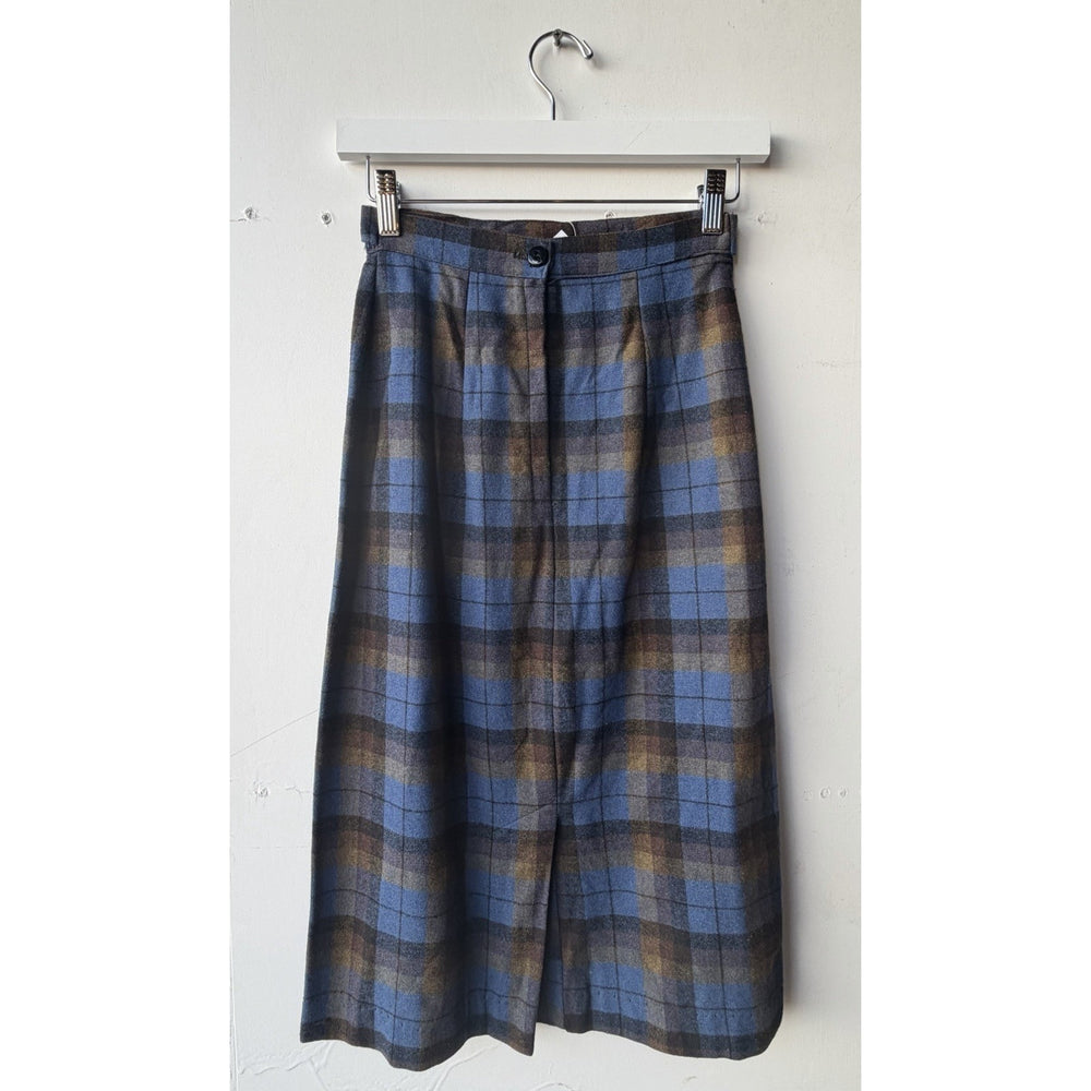 VINTAGE *NEW* 1960's Women's Blue Plaid Pencil Skirt with Back Slit Size 4