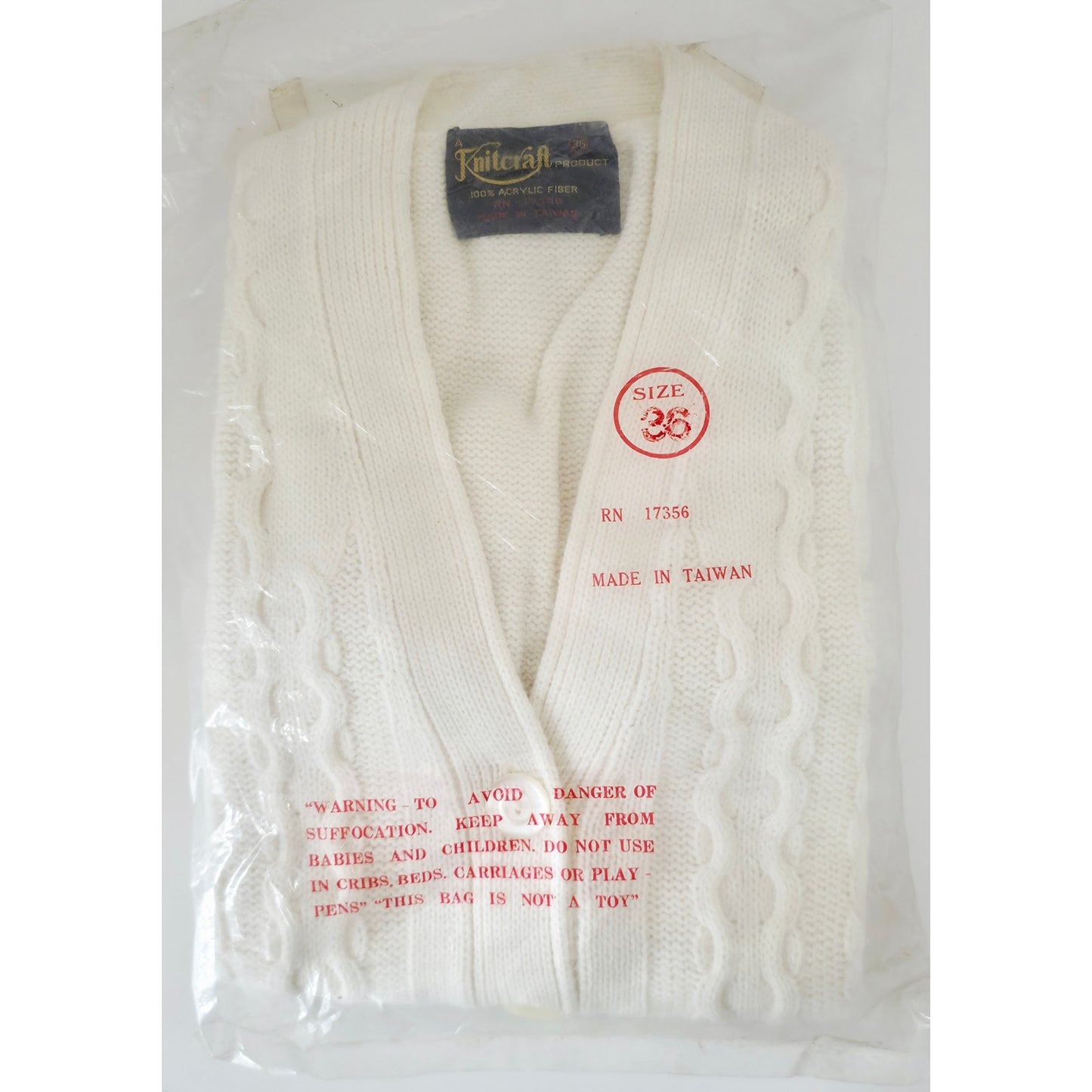 VINTAGE *NEW* 1970's Cream Women's Sweater Vest with Belt 100% Acrylic Size 36