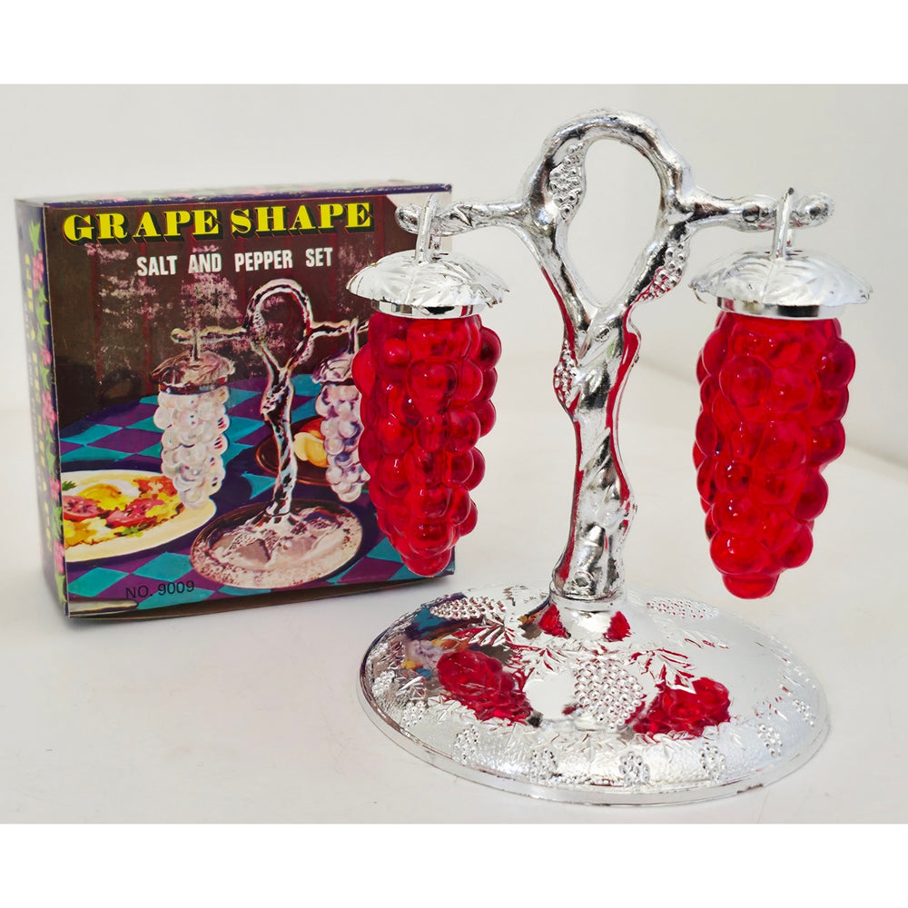 VINTAGE *NEW* 1960's Red Grape Shape Salt and Pepper Shakers Set of 2