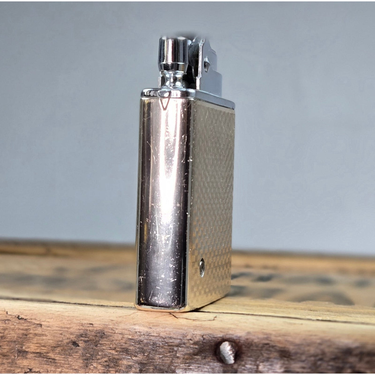 VINTAGE *NEW* 1950's Lador Silver Textured Lighter Japan