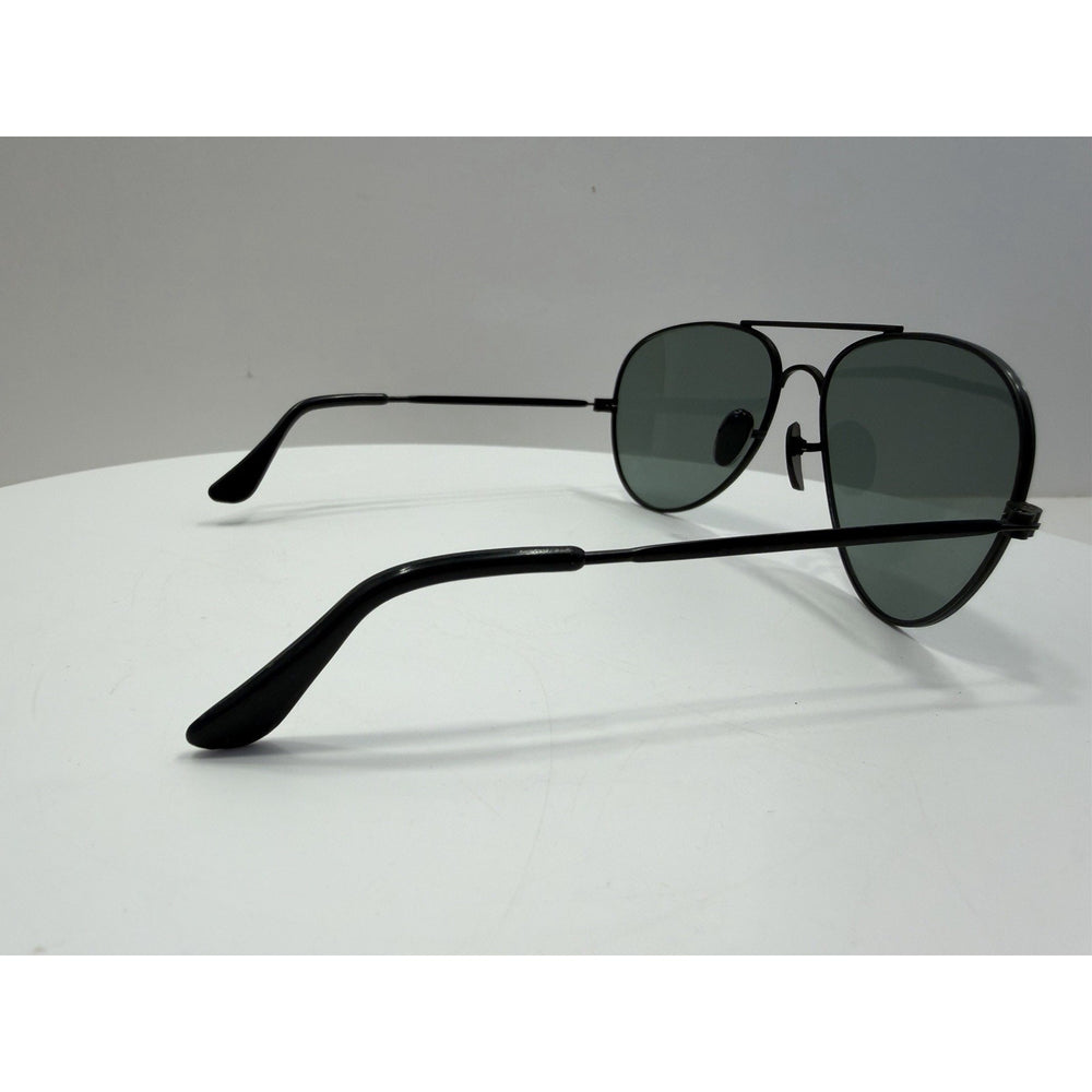 VINTAGE *NEW* 1970's Aviator Black Metal Frame with Smoke Gray Lens Sunglasses