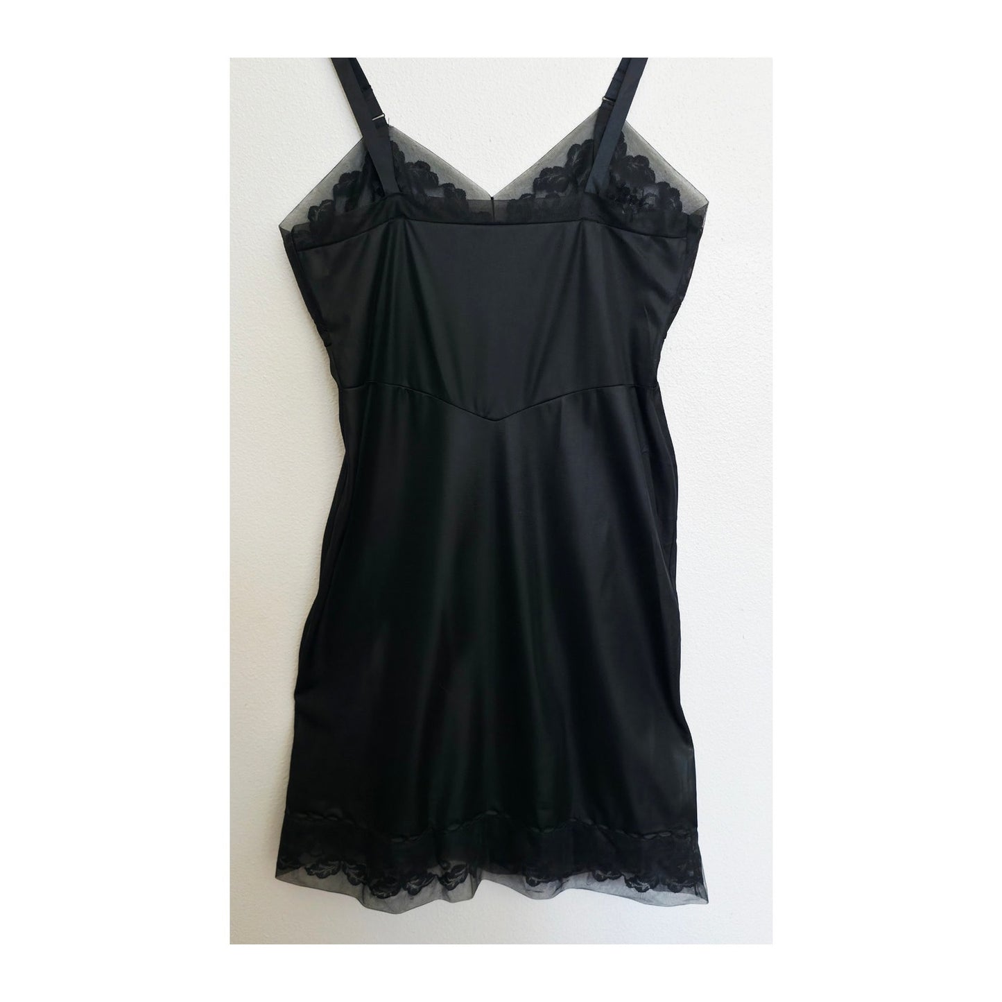 VINTAGE *NEW* 1960's Women's Black with Lace Trim Slip Dress Size 38 USA