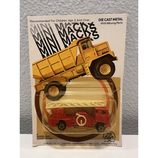 VINTAGE *NEW* 1980's Zee Mini Macks Die Cast Metal Red Fire Engine