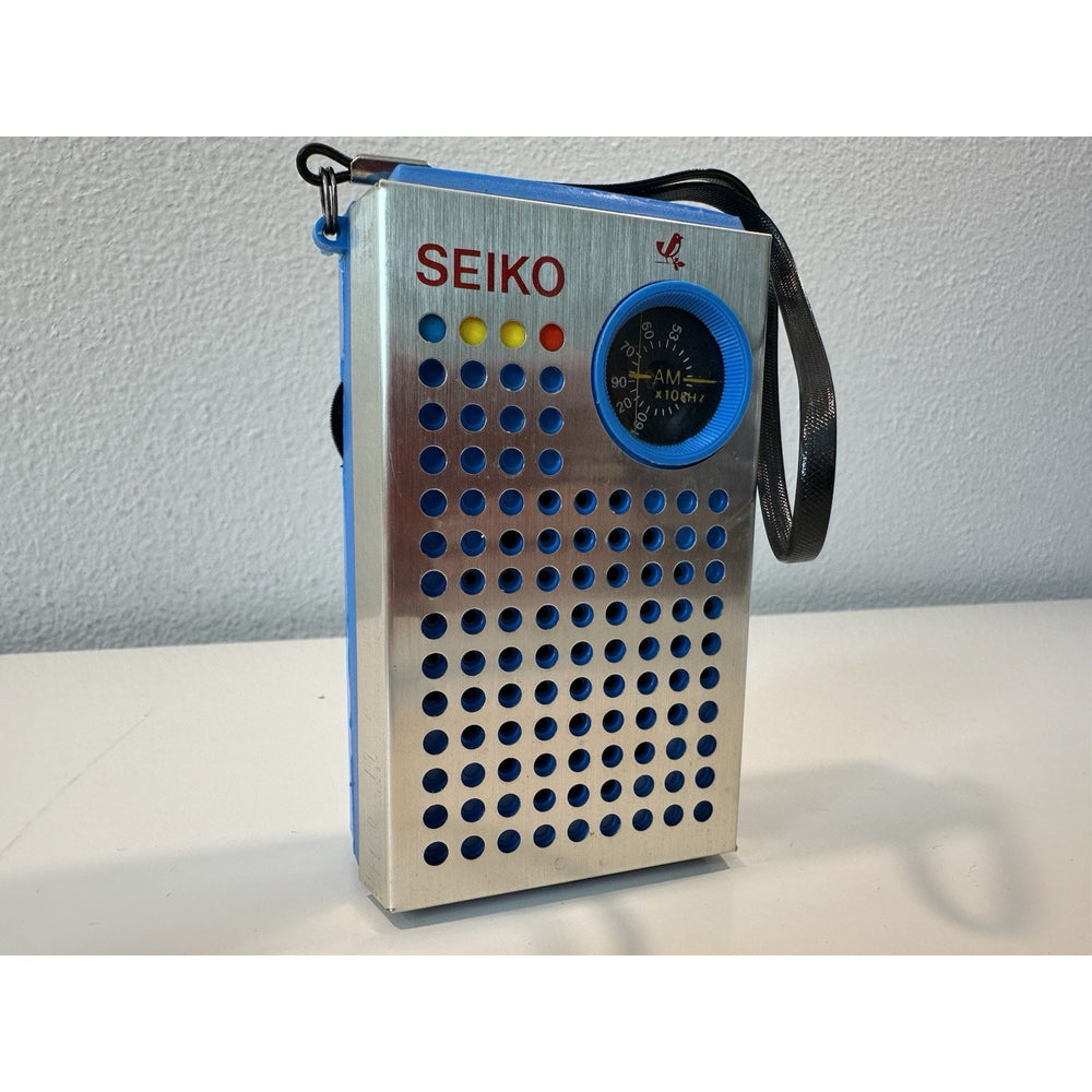 VINTAGE *NEW* Seiko GL-373 Blue Solid State Pocket Transistor Radio