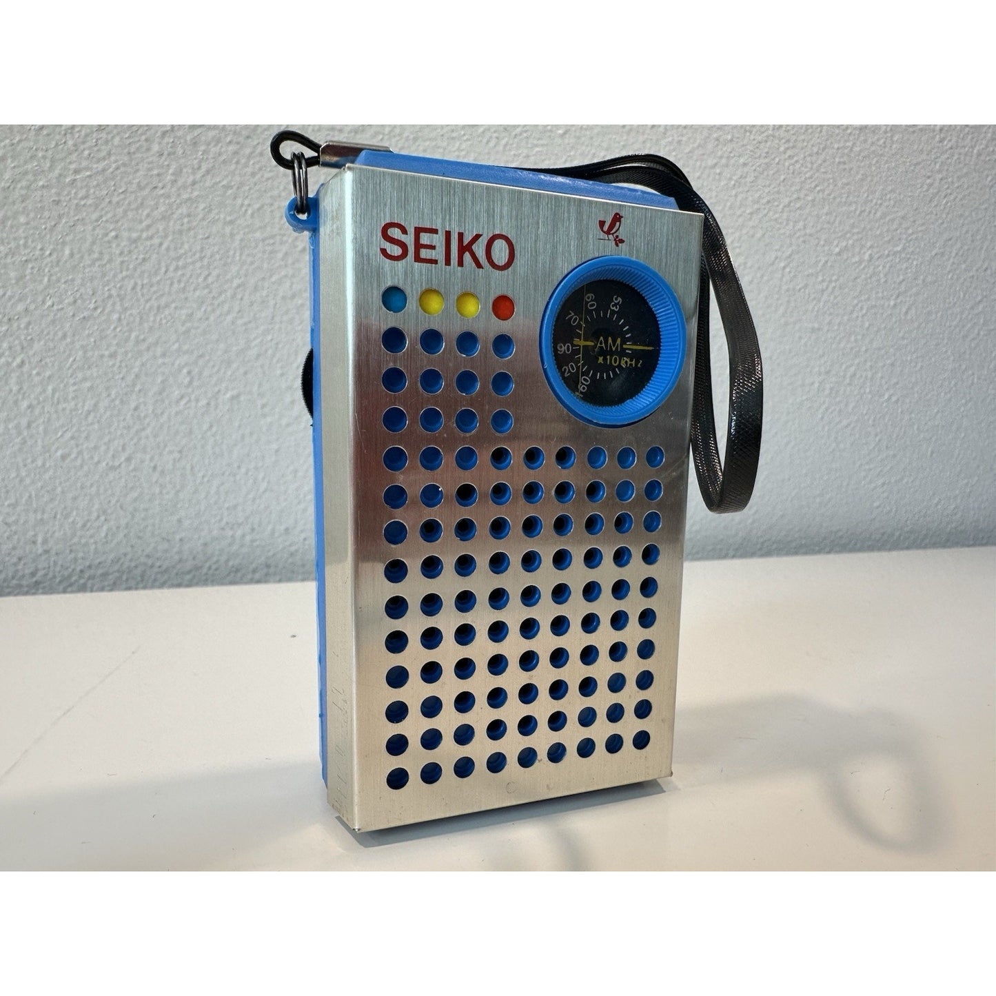 VINTAGE *NEW* Seiko GL-373 Blue Solid State Pocket Transistor Radio
