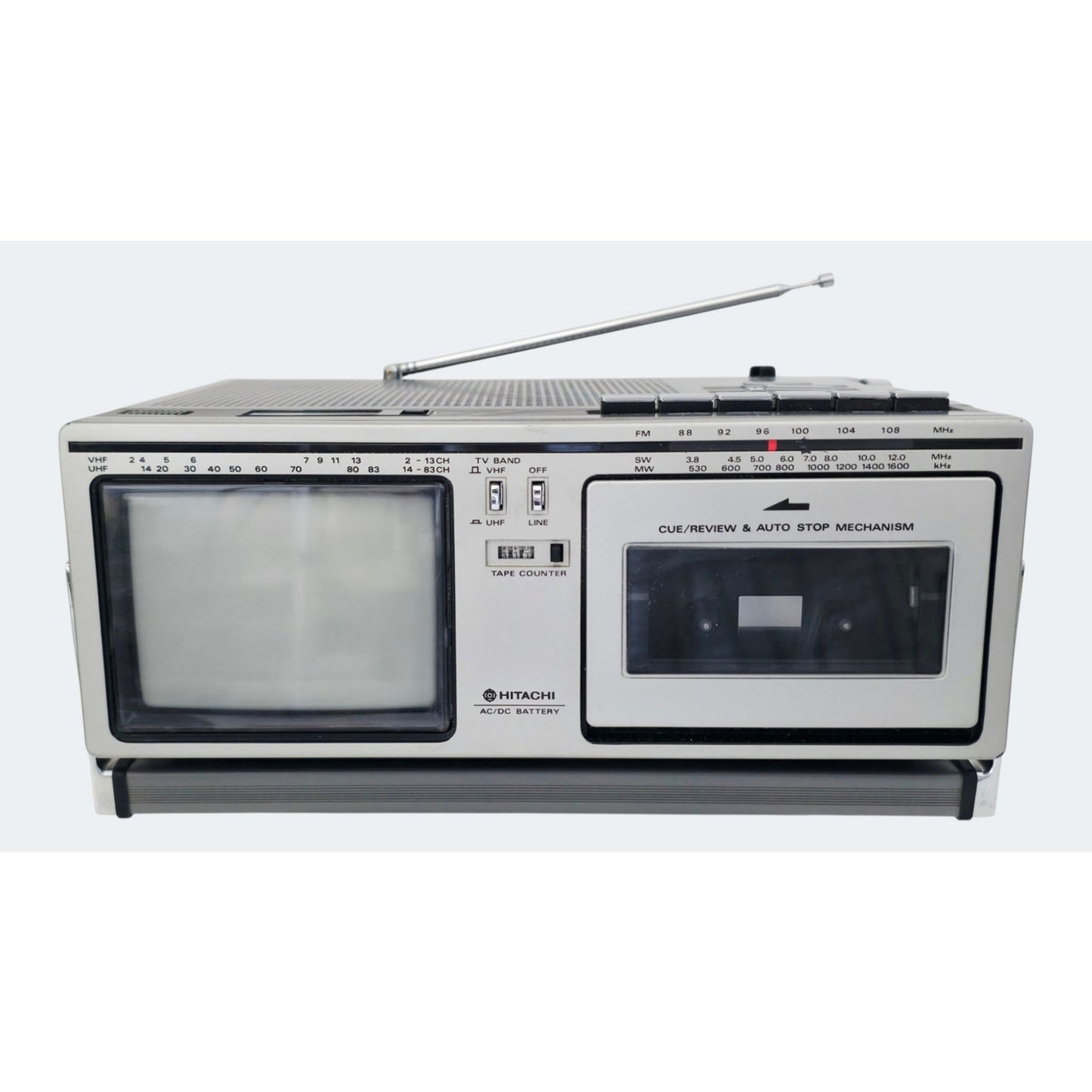 VINTAGE *PRISTINE* 1981 Hitachi K2400 SS TV Receiver/Cassette Needs Lovin'