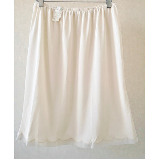 VINTAGE *NEW* 1960's Kayser Women's Cream Scalloped Trim Slip | Skirt Size L