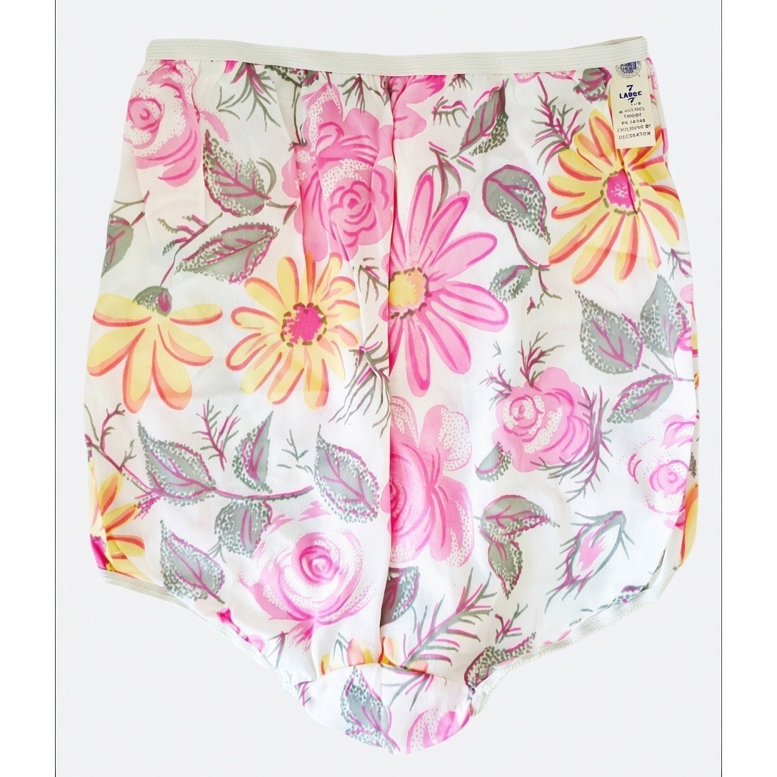 VINTAGE *NEW* 1960's Women's Pink Flower Print Panties Underwear Size 7 (L) USA