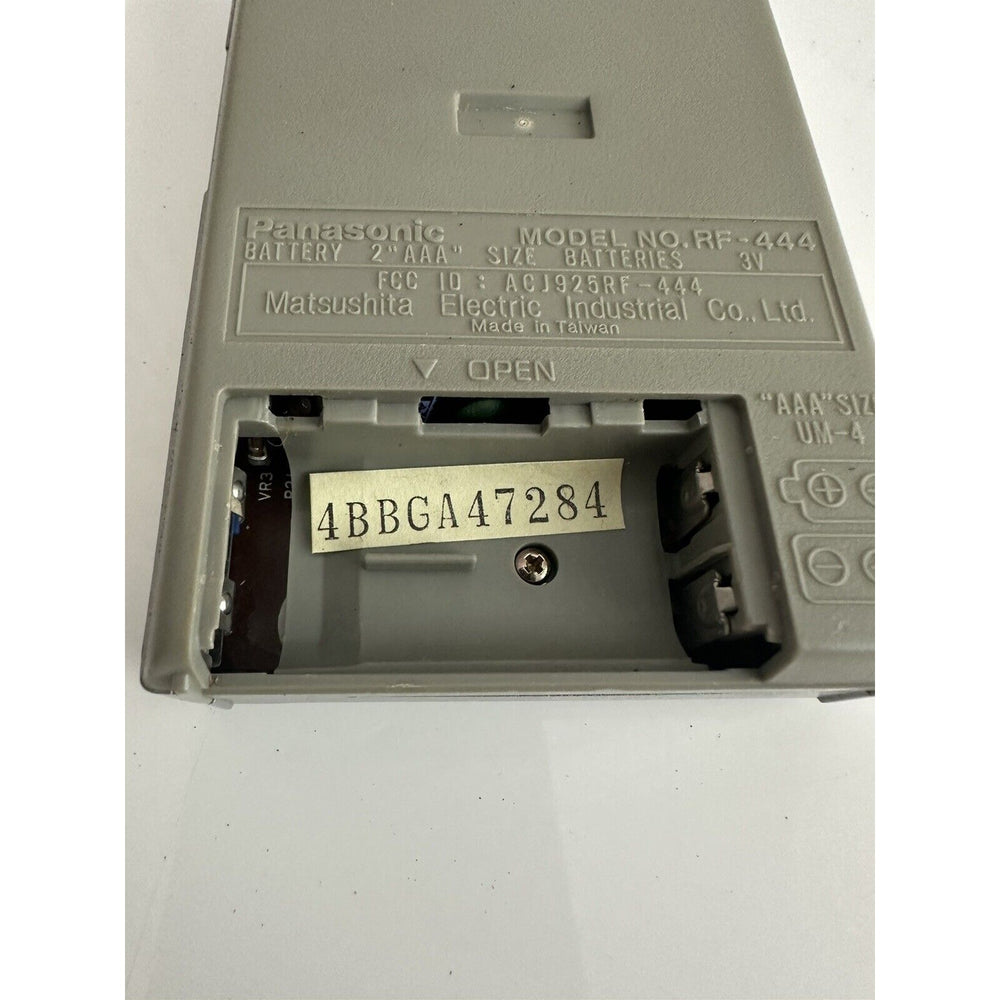 VINTAGE *NEW* 1980's Panasonic RF-444 Portable AM FM Radio Walkman