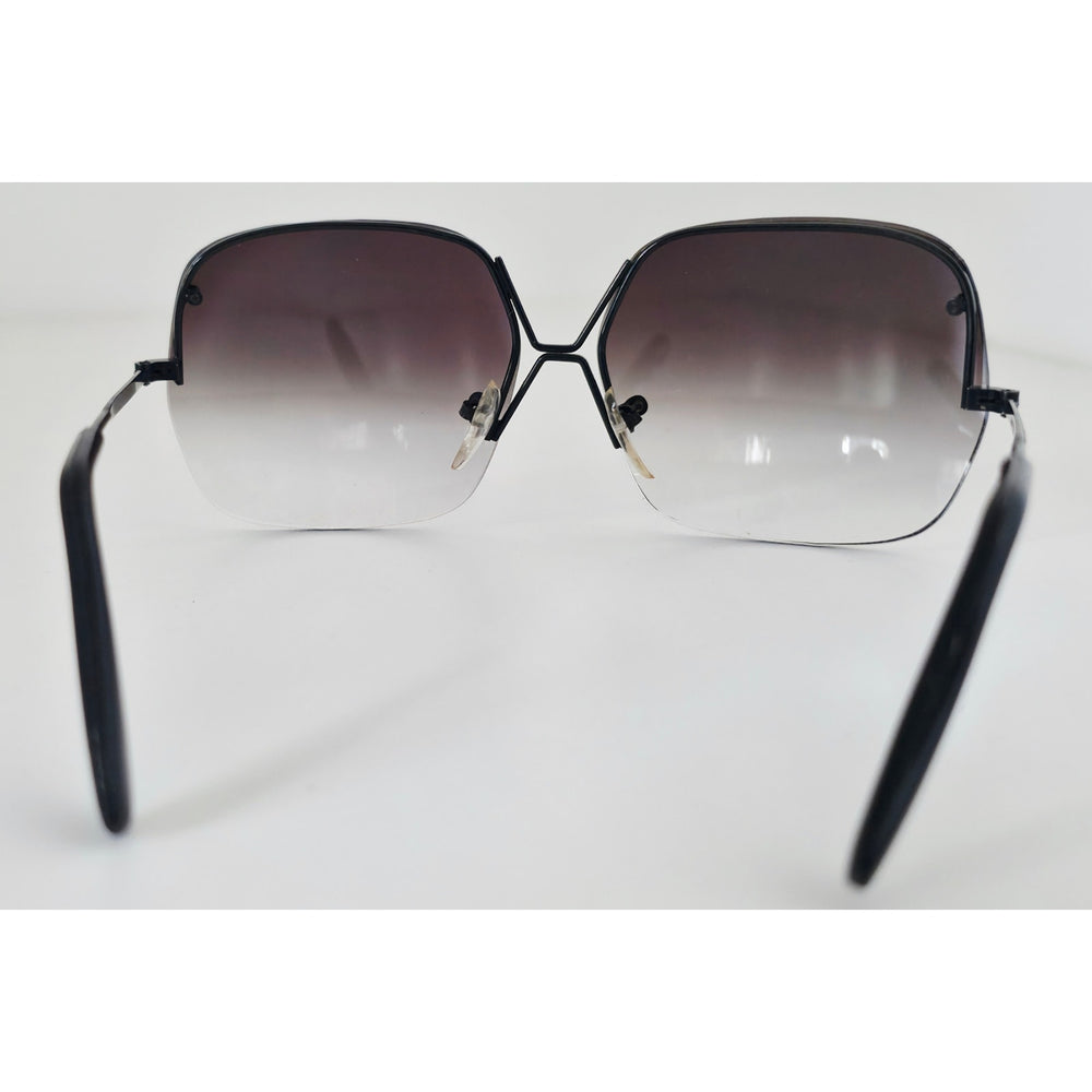 VINTAGE *NEW* 1970's Glam Unisex Sunglasses Black Frame with Smoke Gray Lens