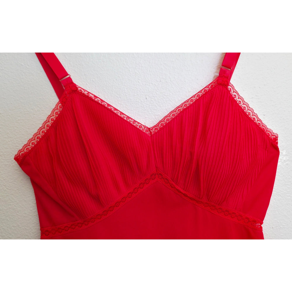 VINTAGE *NEW* 1960's Women's Red with Lace Trim Slip Dress Size 36